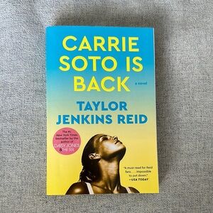 Carrie Soto Is Back by Taylor Jenkins Reid Paperback